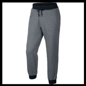 Nike Shoebox Cuff Sweatpants